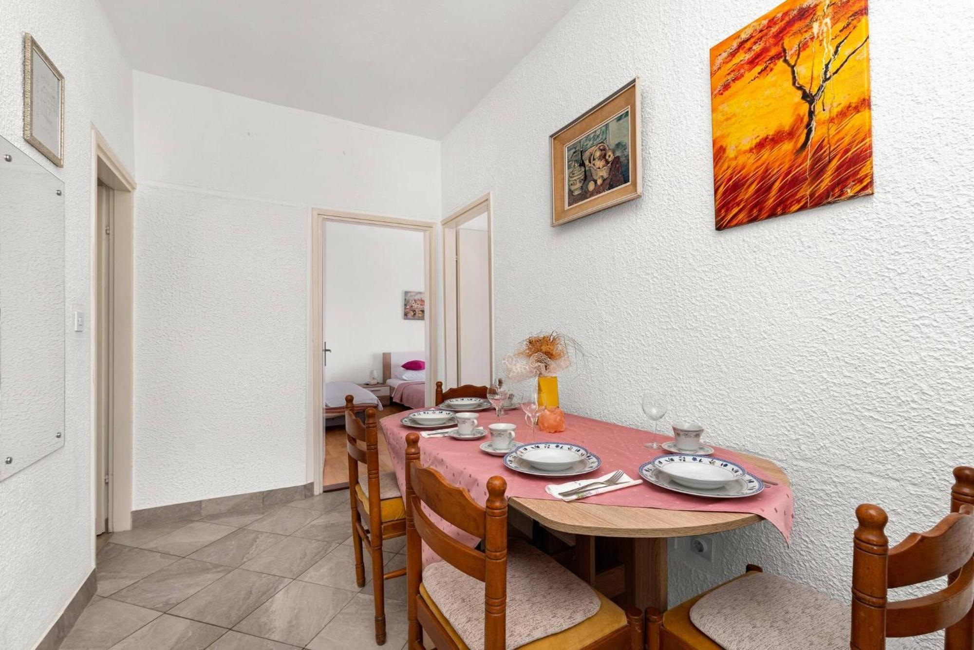 Apartment Lara Tribalj 外观 照片